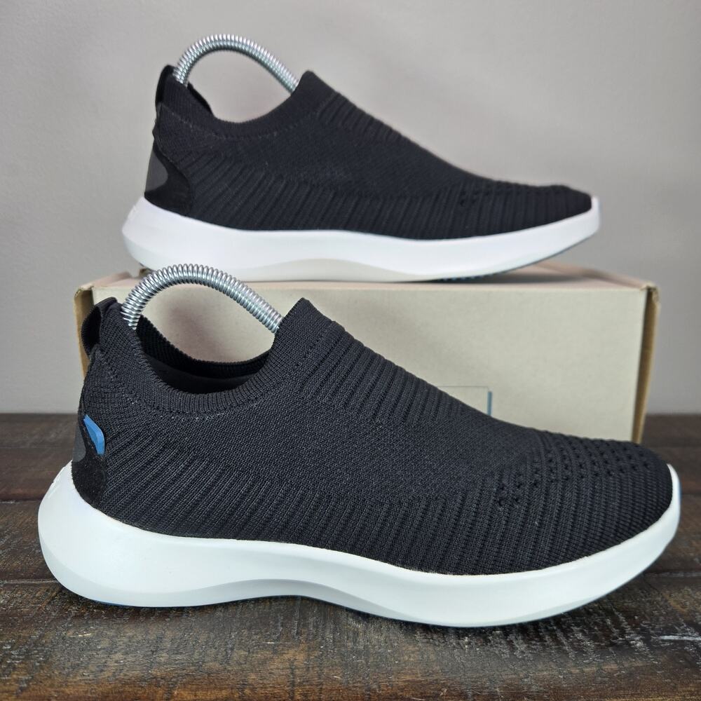Vessi Everyday Move Slip On Womens Size 8 Waterproof Shoes Sneakers Onyx Black
